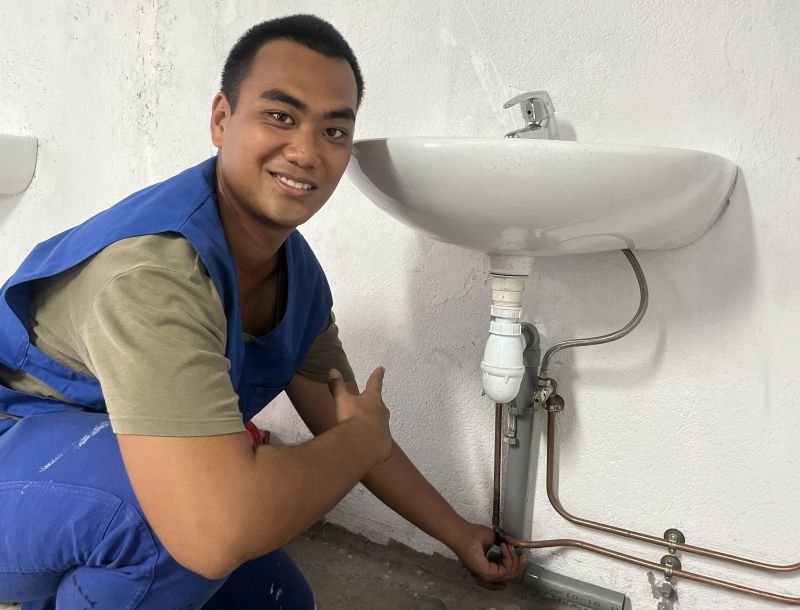 Formation installateur sanitaire plombier en Polynésie française